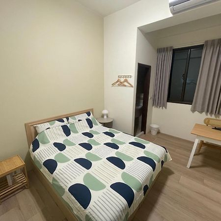 Hello Guesthouse Lukang Bagian luar foto